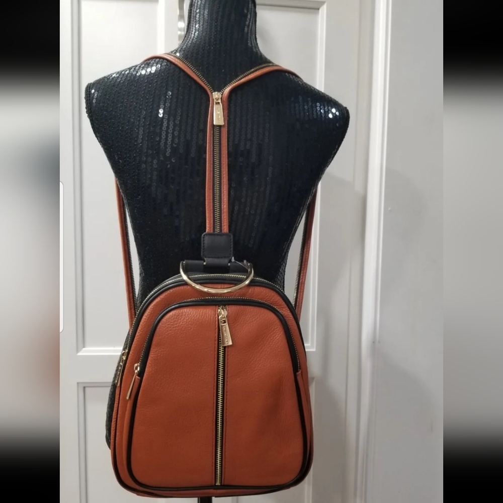 SOLD! 🆕 Valentina Italian Pebbled Leather Orange Backpack Sling/Shoulder Bag - Picture 2 of 14